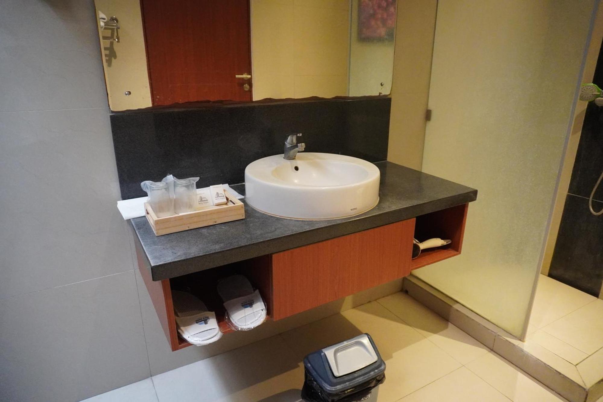 Watu Dodol Hotel & Restaurant Banyuwangi  Exterior photo